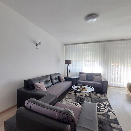 Private Apartments Prishtina Prisztina Zewnętrze zdjęcie